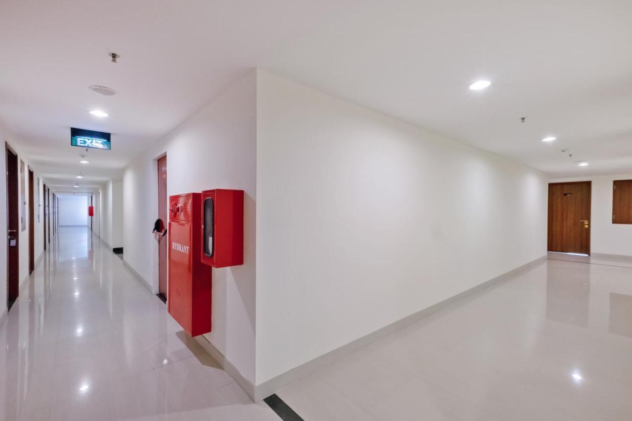 Oyo 3390 Grand Kamala Lagoon Avenue Hotel Bekasi